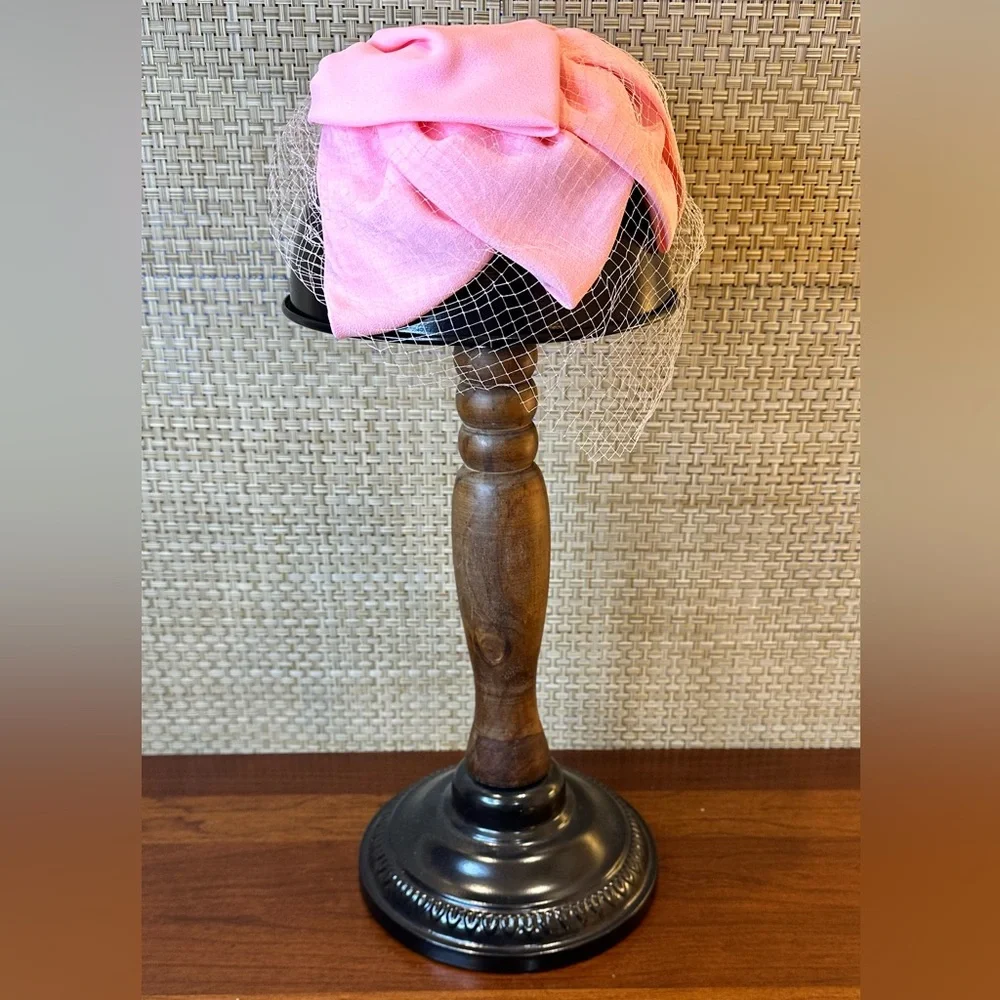 🌟HP🌟VTG 1960s Baby Pink Chiffon Fascinator  Birdcage Veil Half Bubble Hat USA - Picture 4 of 9